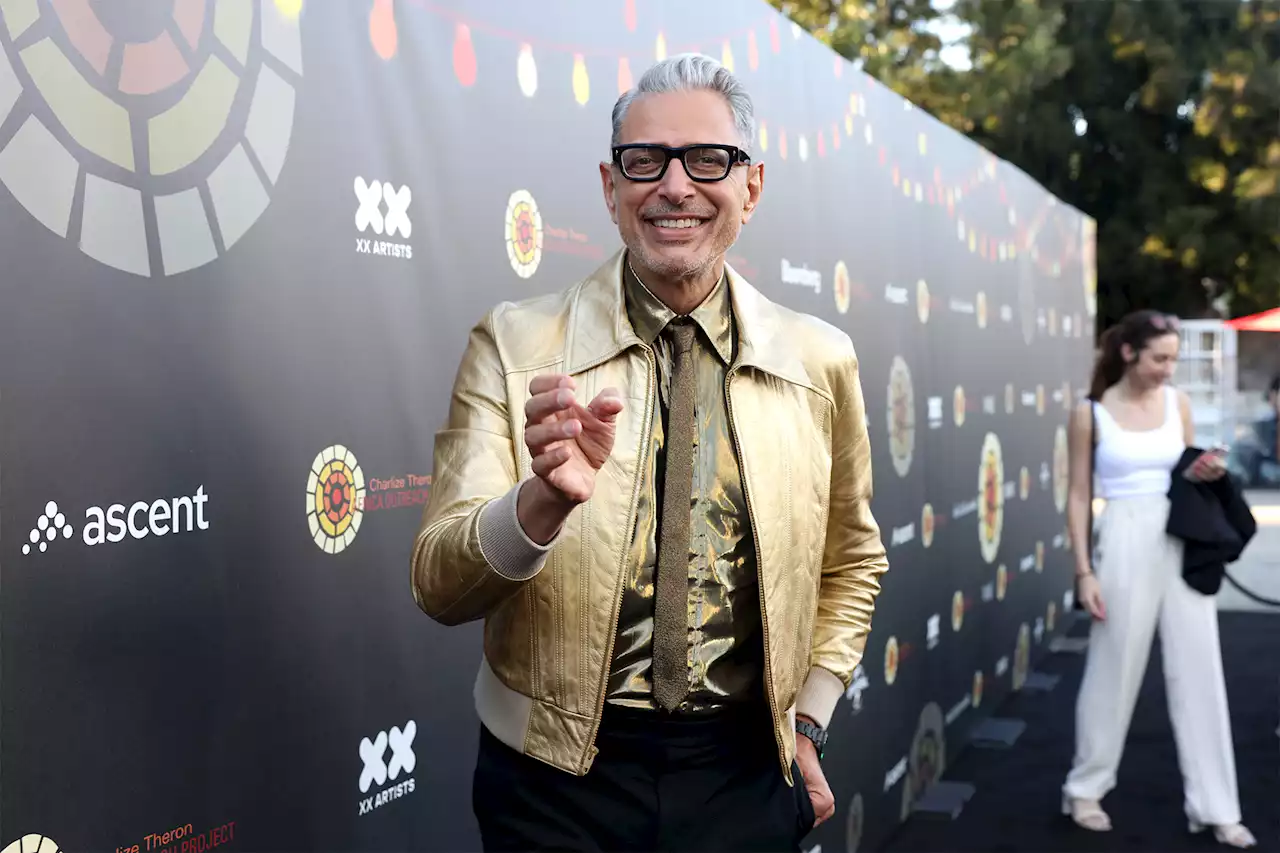 Jeff Goldblum has four shows in 2023. Here’s how to get tickets today