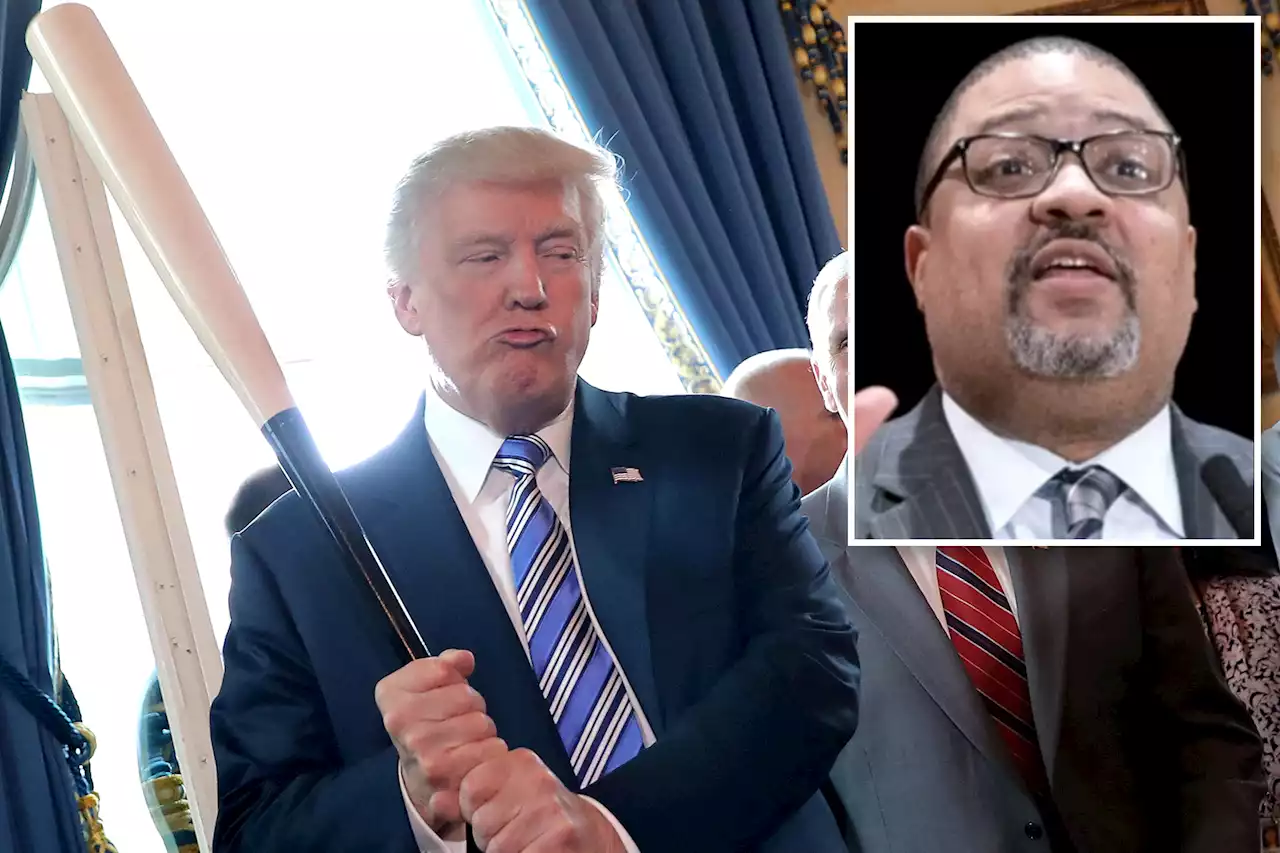 Trump posts disturbing baseball bat photo with Alvin Bragg, threatens ‘death and destruction’