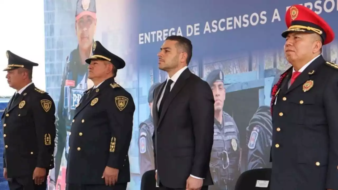 García Harfuch ascendió a 14 policías que detuvieron a integrantes del CJNG