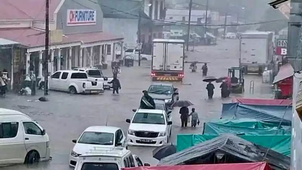 Port St Johns residents plead for aid after major floods - SABC News