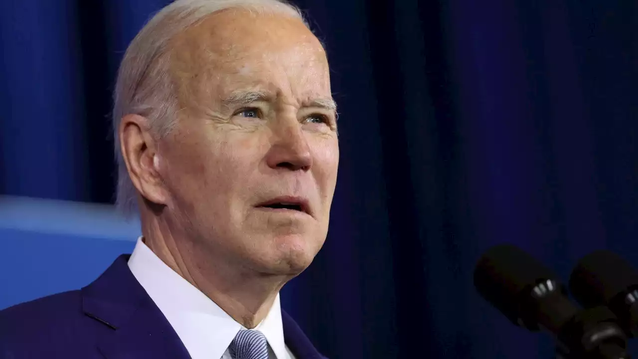 Biden launches retailiative airstrikes on Syria