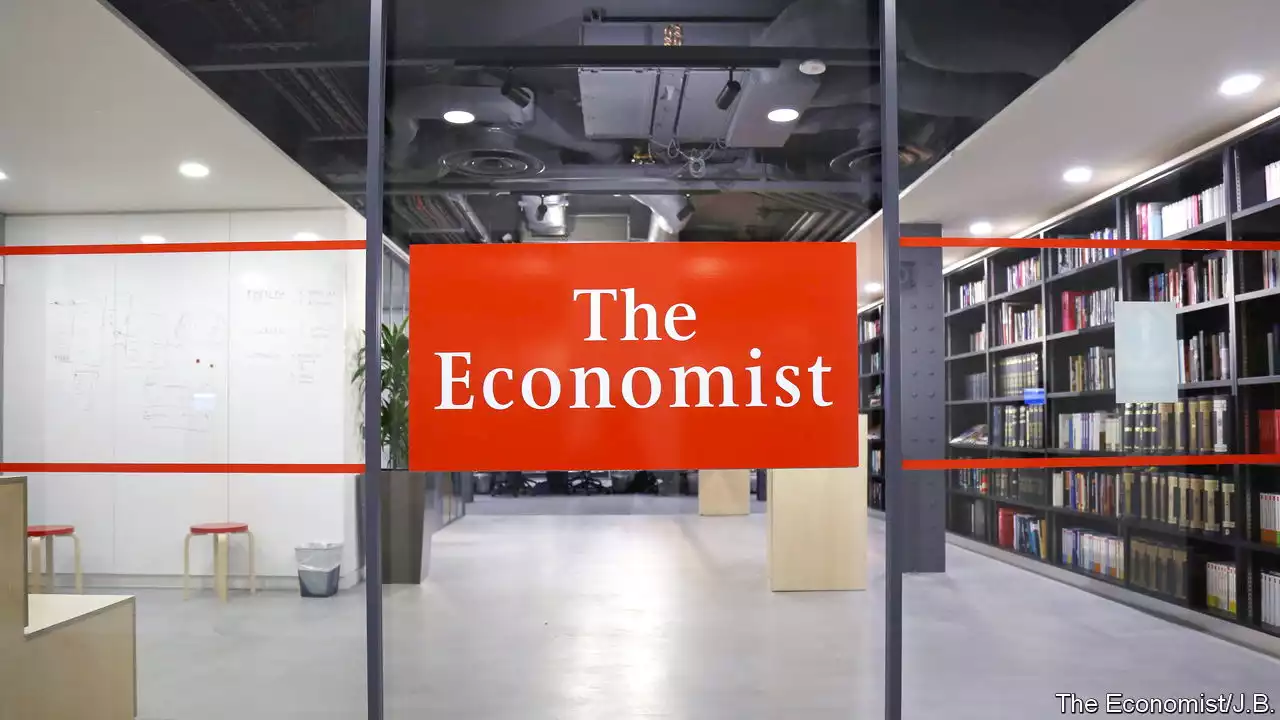 Join The Economist’s social-media team in London