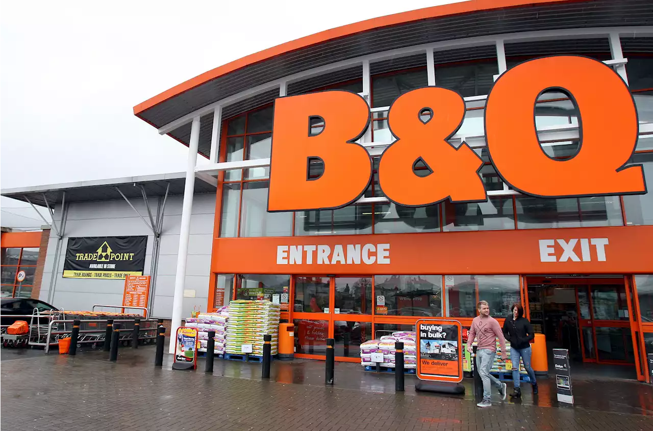 B&Q shoppers are loving huge egg chair that's £150 cheaper than Aldi and Dunelm