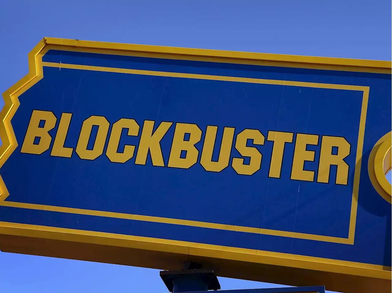 The internet rediscovered Blockbuster's website. Press play on nostalgia