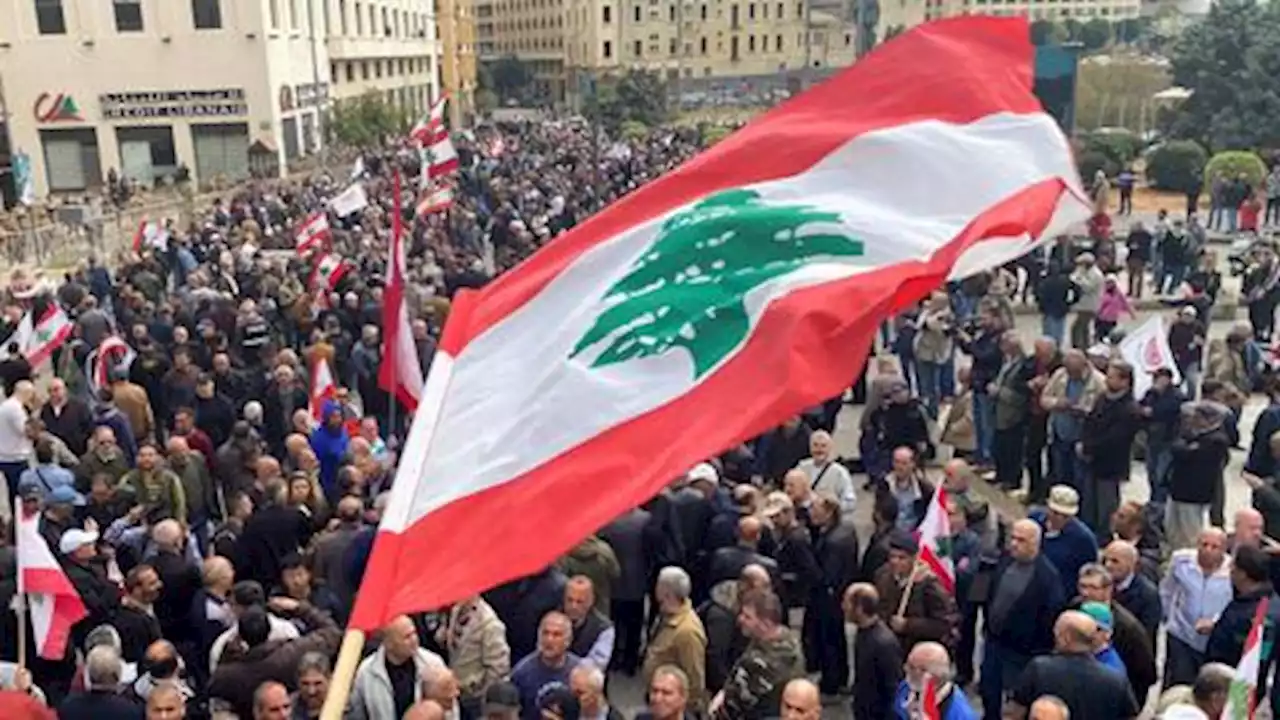 'Dangerous moment': What must Lebanon do to secure IMF loan?