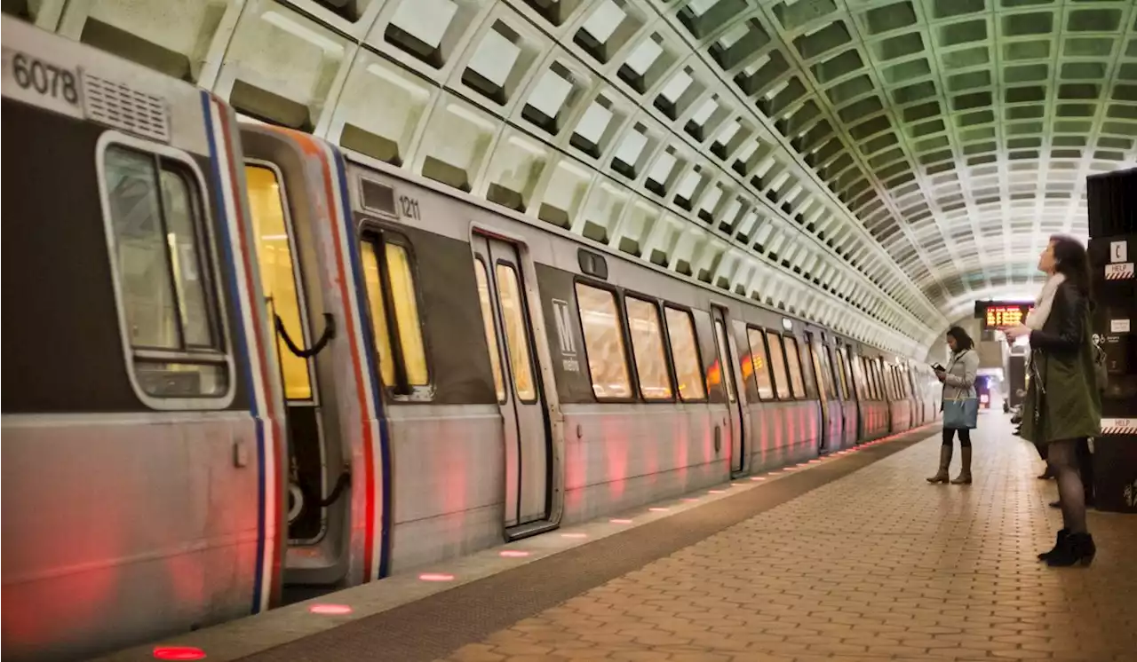 Metro installing tall gates to deter fare evasion