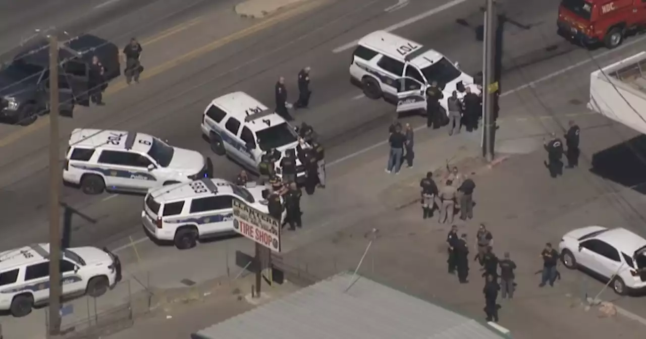 Person detained after shooting that left Phoenix officer hospitalized near 7th and Southern avenues