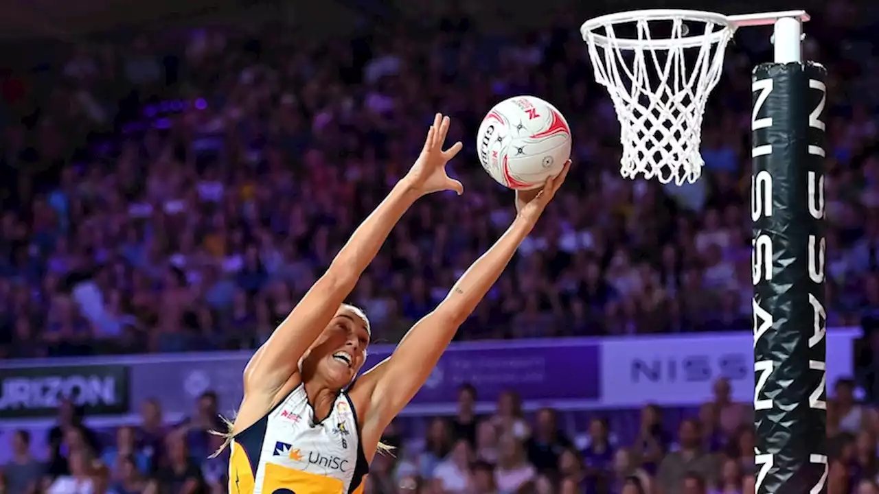 Lightning's first-half blitz downs Firebirds in Queensland derby