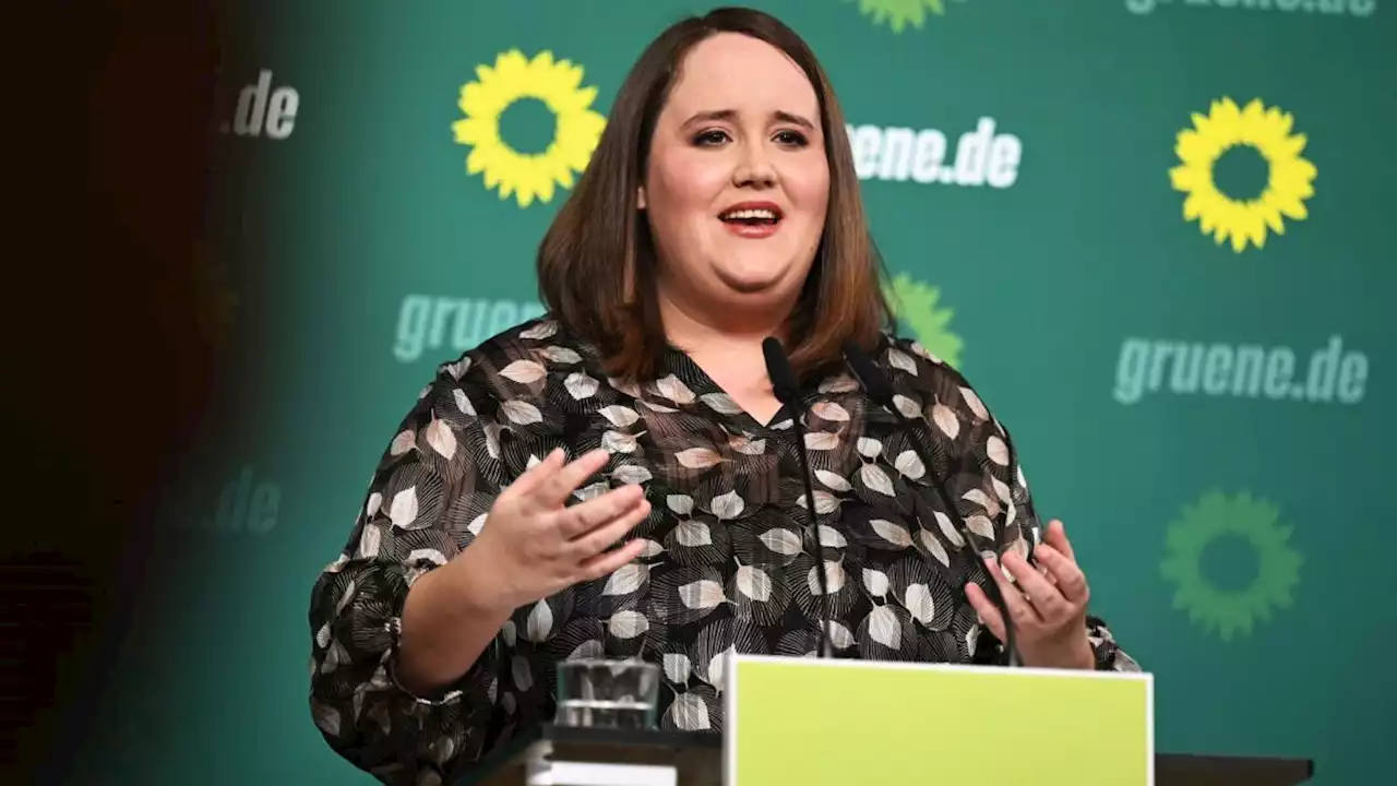 Grünen-Chefin Ricarda Lang hat sich verlobt