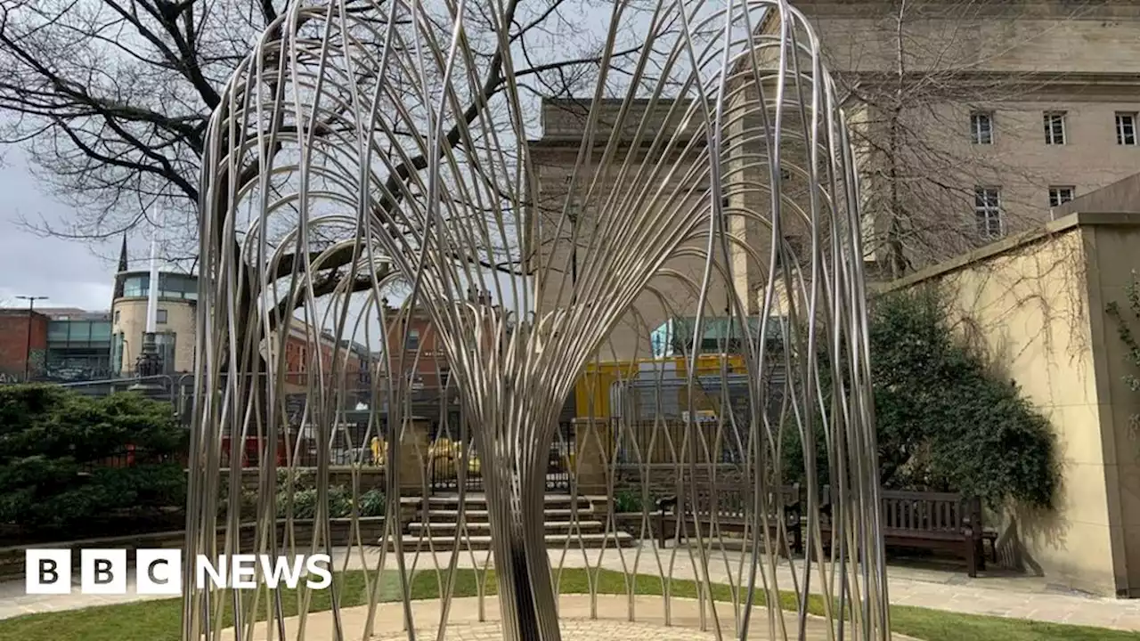 Covid memorial sculpture unveiled in Sheffield