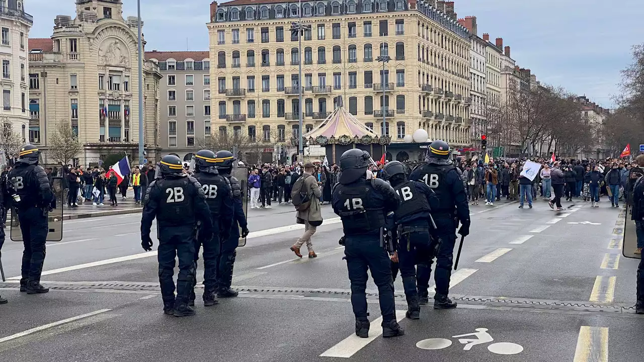 EN DIRECT - Réforme des retraites: des 'manifestations de proximité' attendues en France ce samedi