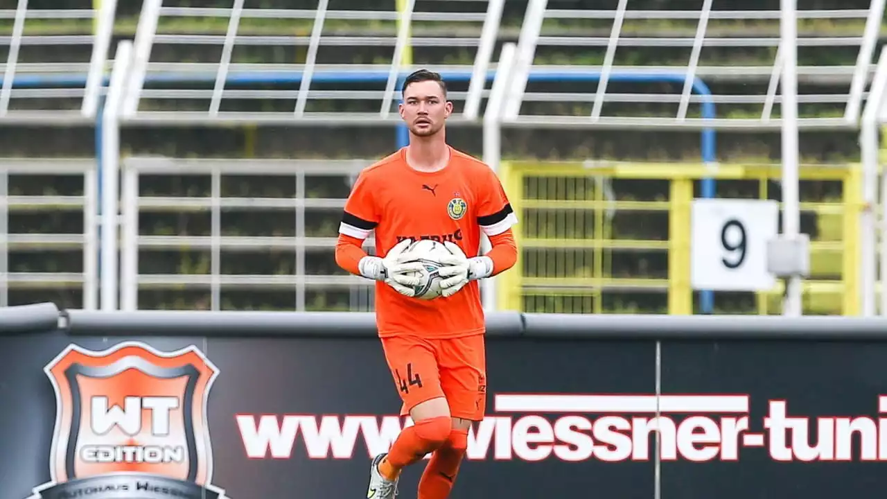 3:1! Halbfinale! Torwart Müller rettet Lok Leipzig in die Verlängerung