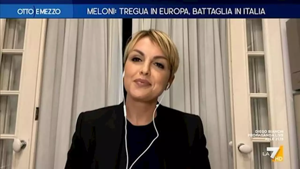 Francesca Pascale: «Berlusconi un leader, c'è differenza tra lui e Meloni»