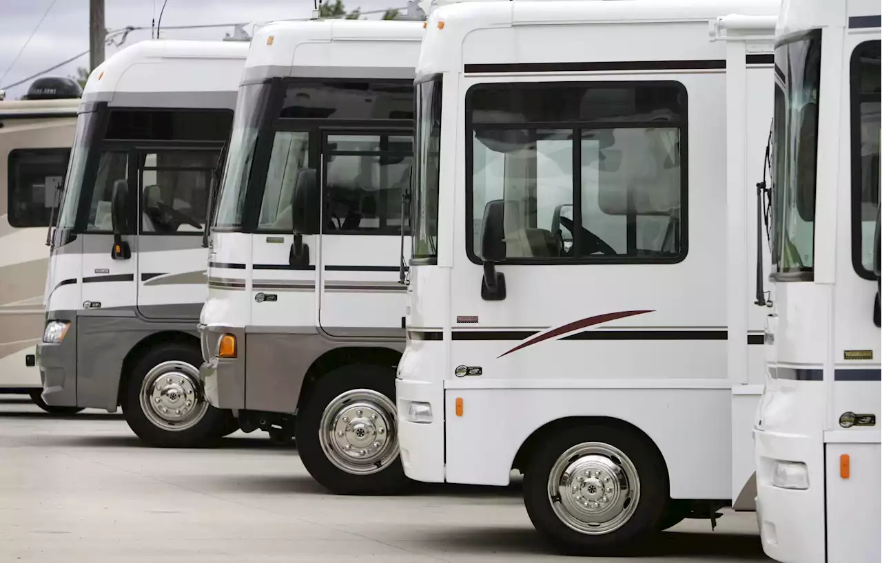 Stricter rules for RV parking enacted in South Barrington