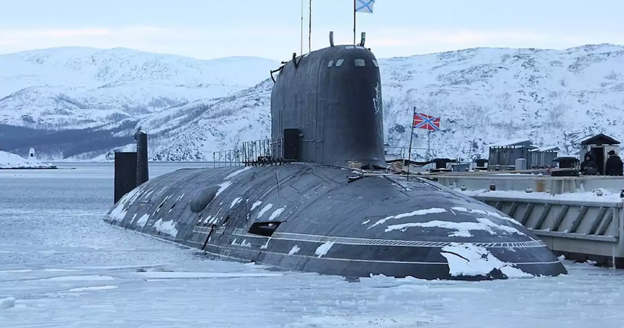 Russian submarines excel as the Russian army flails