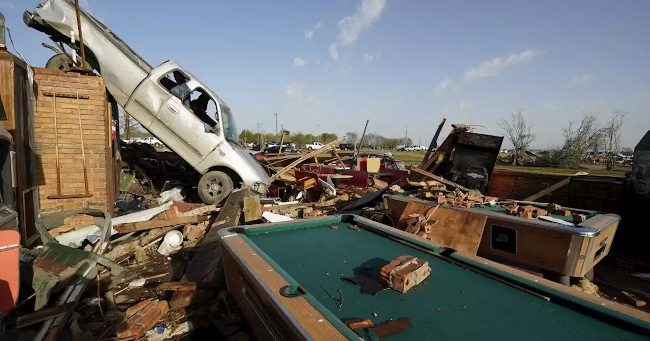 WATCH: Weatherman prays live on TV as tornado hit his Mississippi town