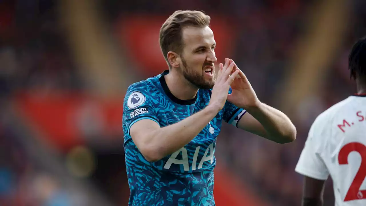 Tottenham told they have a 'good chance' of keeping Kane away from Man Utd if they do one thing - Football365