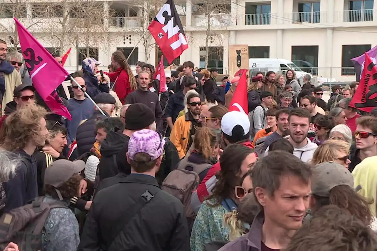 Manifestation à Marseille contre la loi immigration, dite loi Darmanin