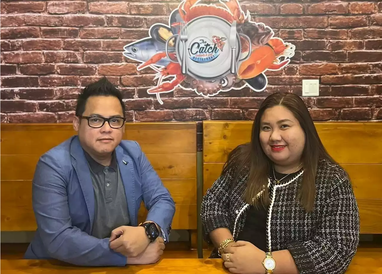 Pinay nursing grad quits career, opens successful seafood resto in Dubai