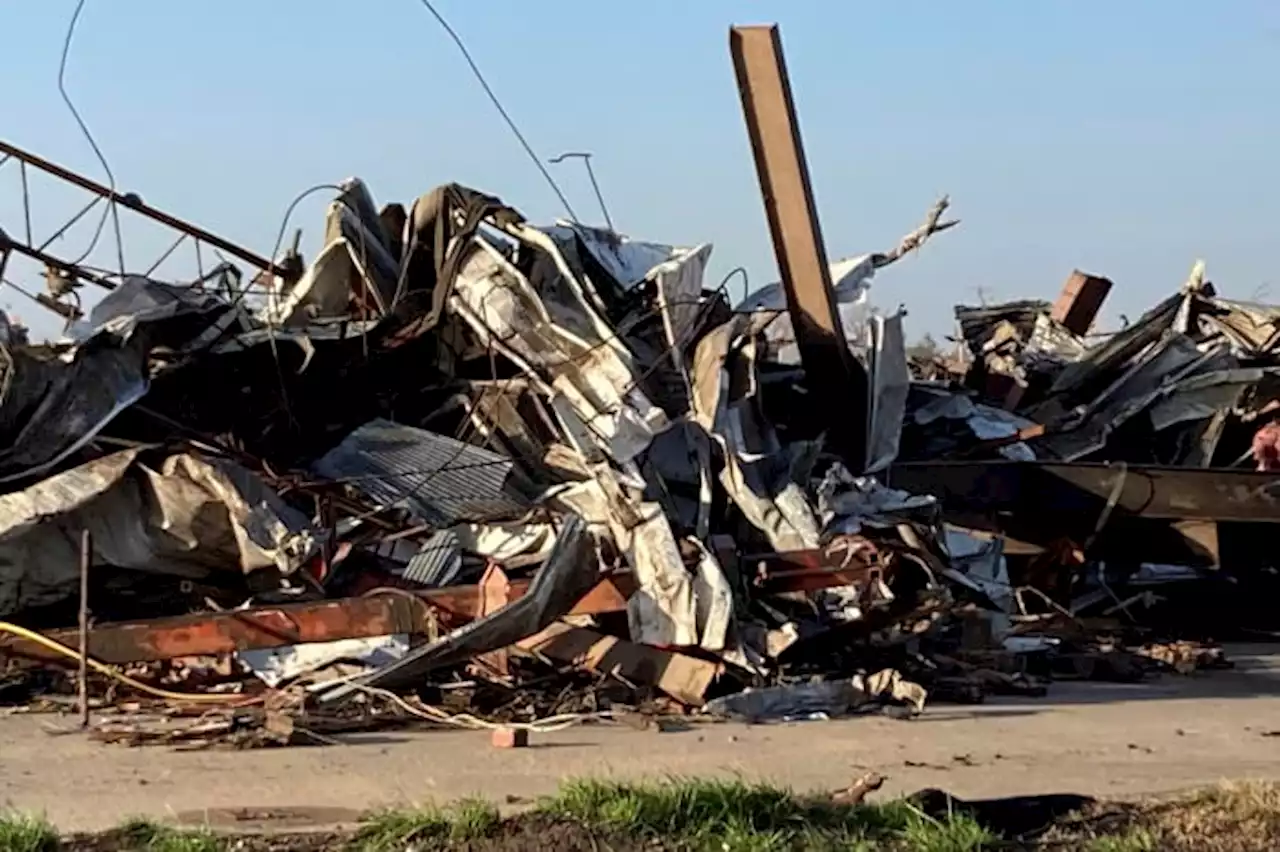 Mississippi tornadoes kill 23, injure dozens overnight