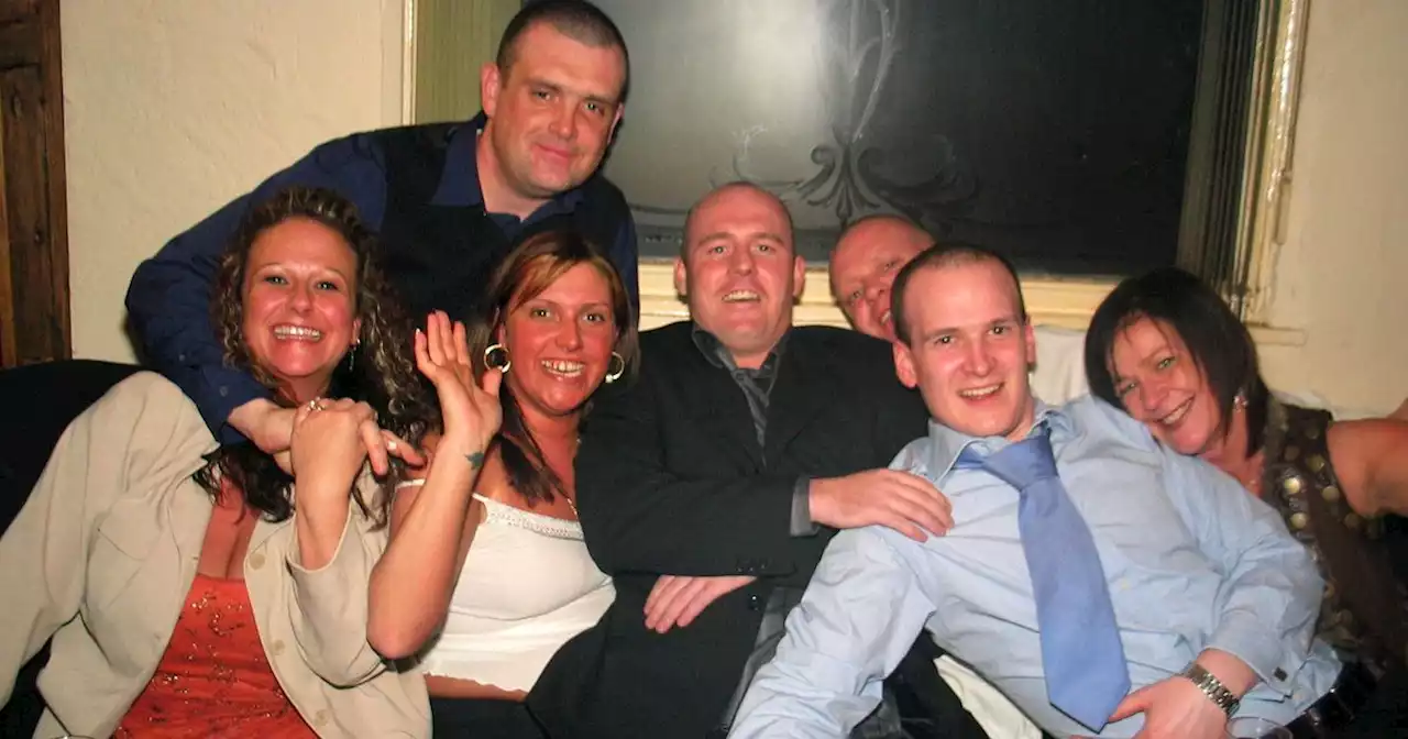 Fun photos show big night out in lost Greater Manchester bar in the 00s