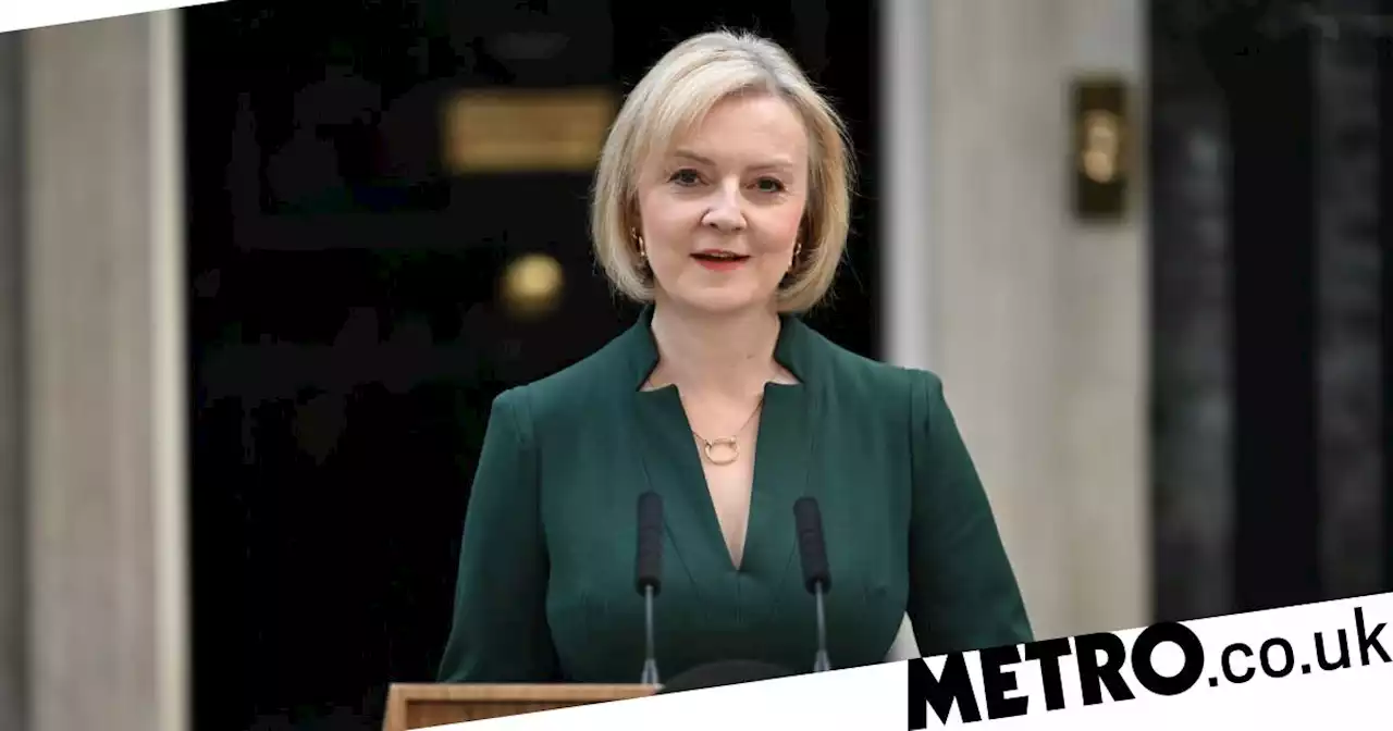 Liz Truss 'rewarding failure' by nominating one peer for every 10 days in office