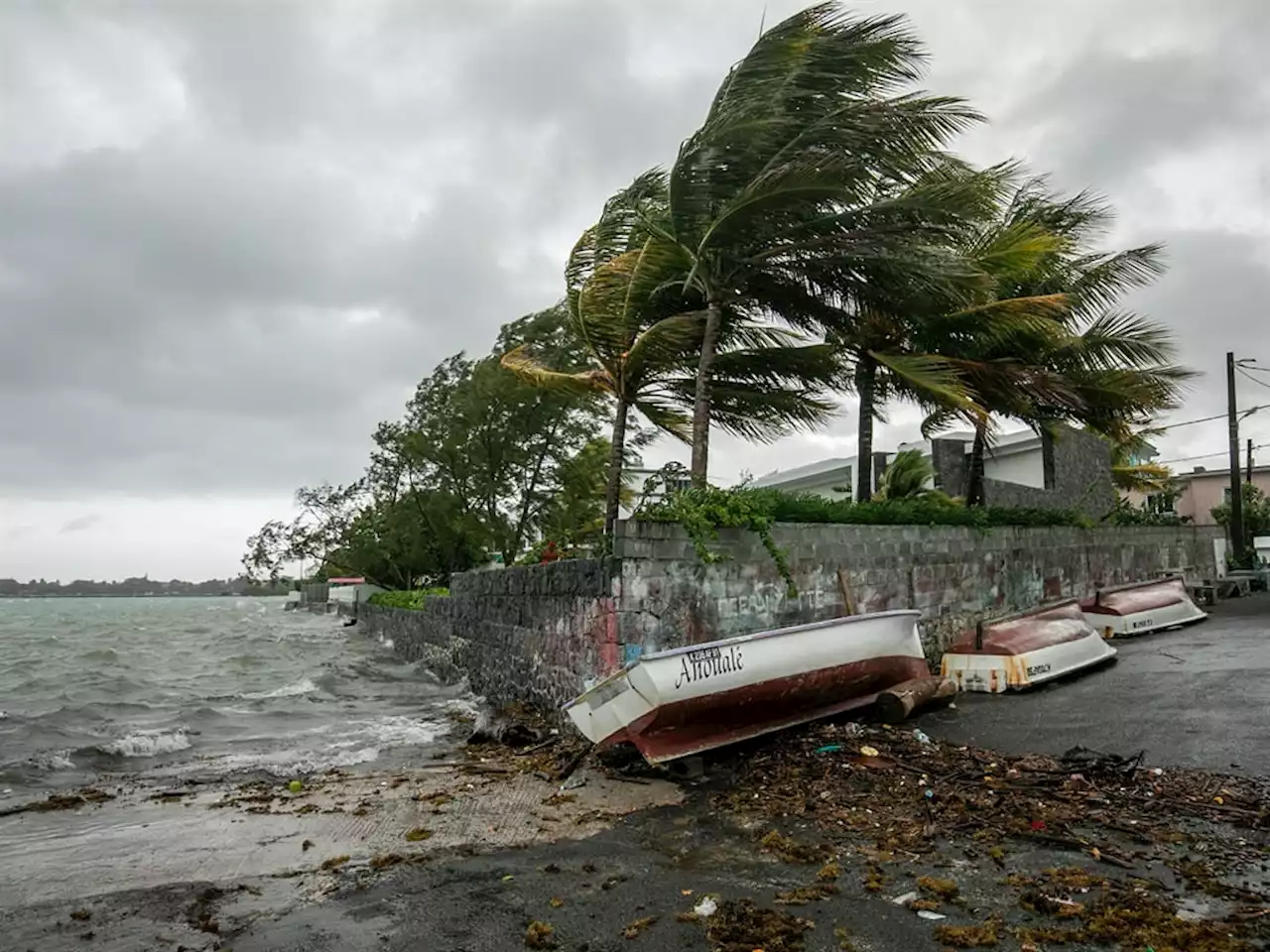 After twin cyclones leave thousands homeless, Vanuatu takes climate plea to world stage | Business