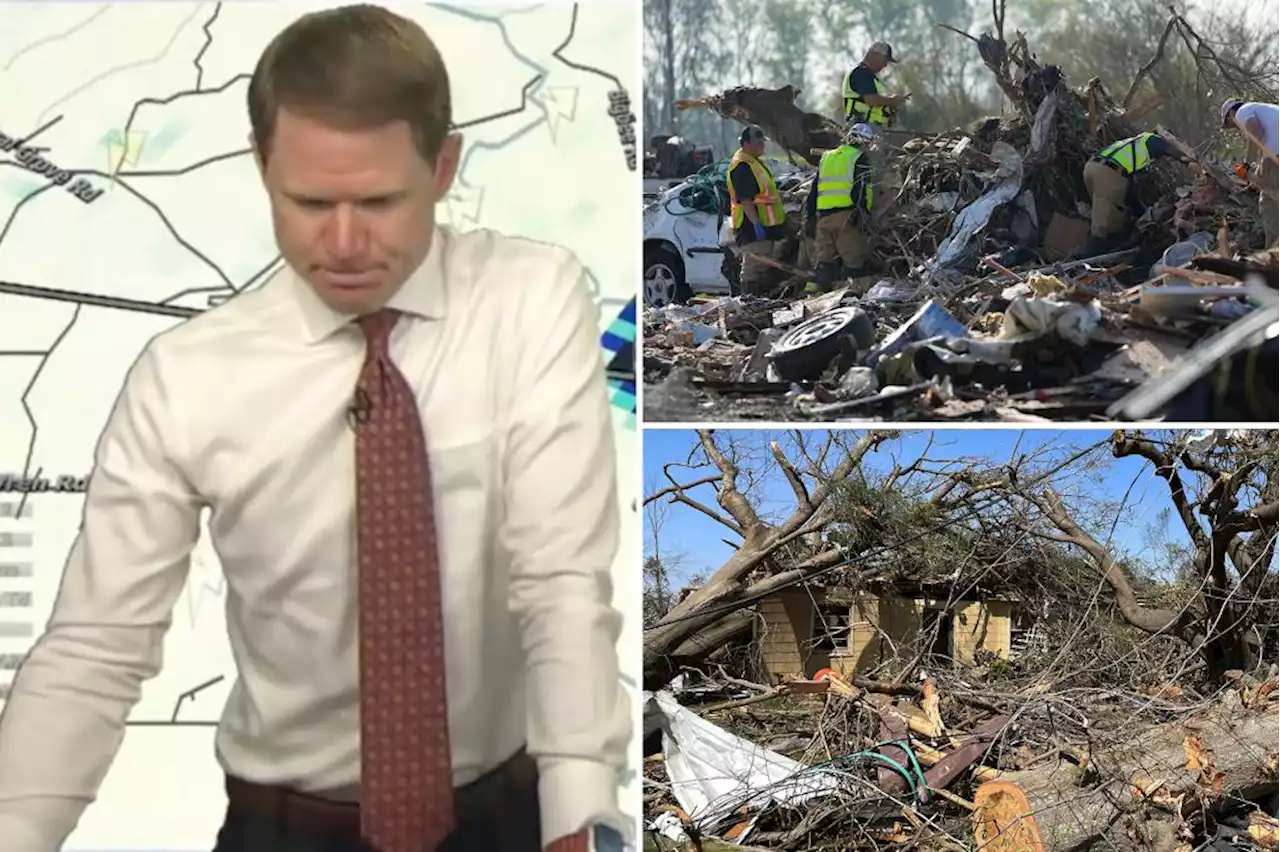 Mississippi meteorologist Matt Laubhan prays on-air for tornado victims