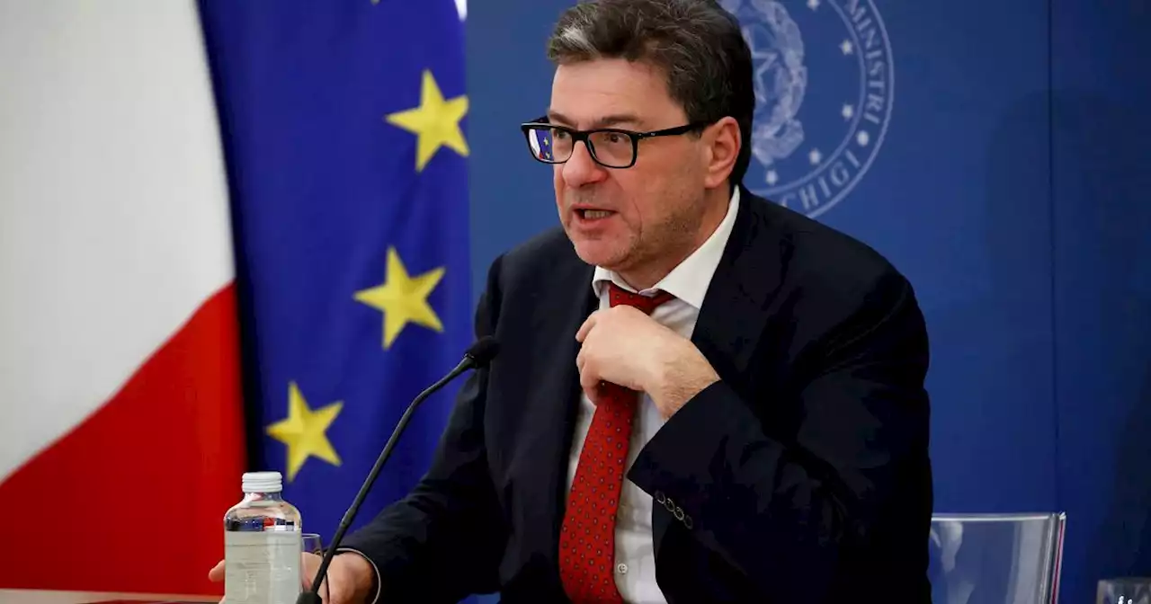 Giorgetti: 'Il sistema bancario italiano è solido'