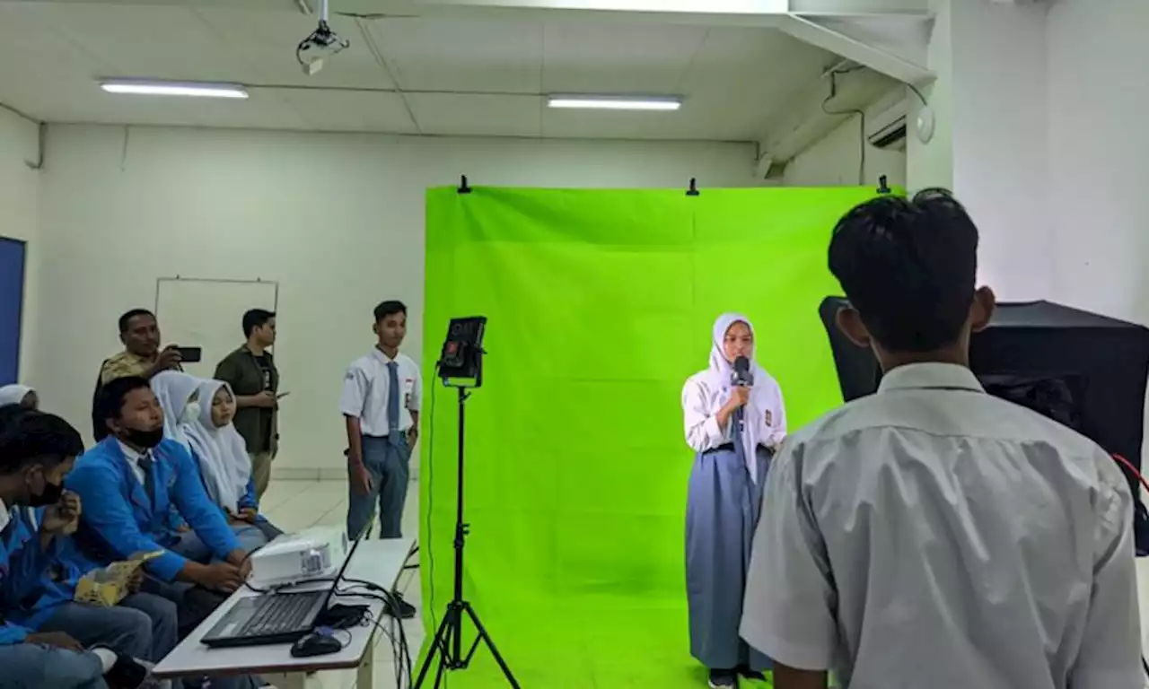 BSI Digination Ajak Siswa SMAN 1 Setu Miliki Pengalaman Jadi Reporter |Republika Online