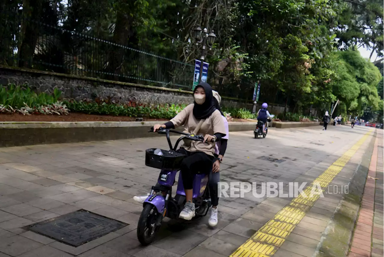 Penggunaan Sepeda Listrik Dilarang di Pedestrian Sanur Mulai 1 April |Republika Online