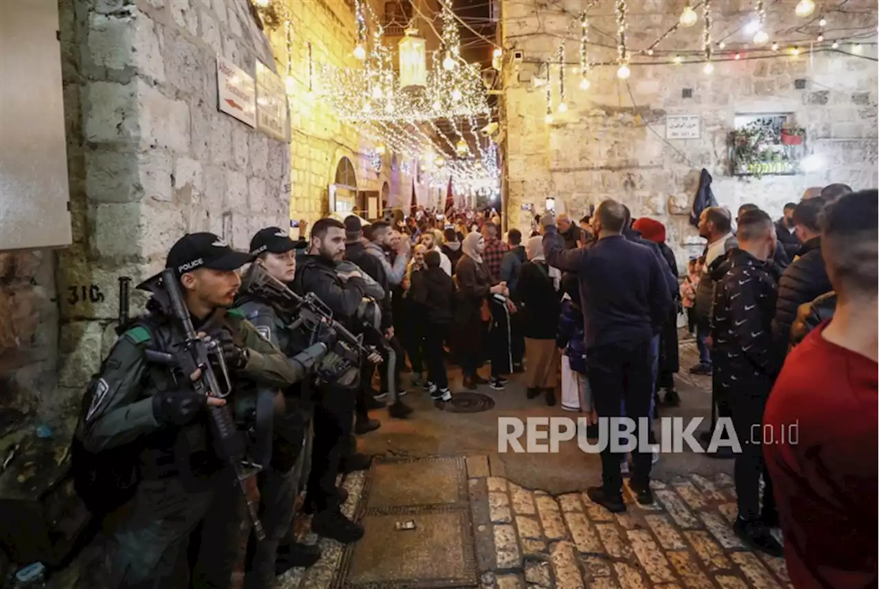 Tak Perlu Izin Militer Israel, Jumat Pertama Ramadhan Al Aqsa Dipenuhi Jamaah |Republika Online