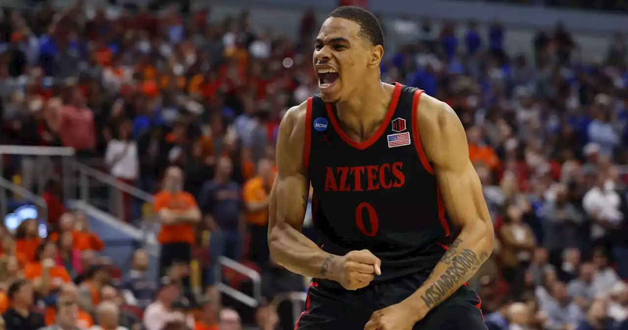 Column: Aztecs shoot the moon and topple No. 1 Alabama, and now anything seems possible