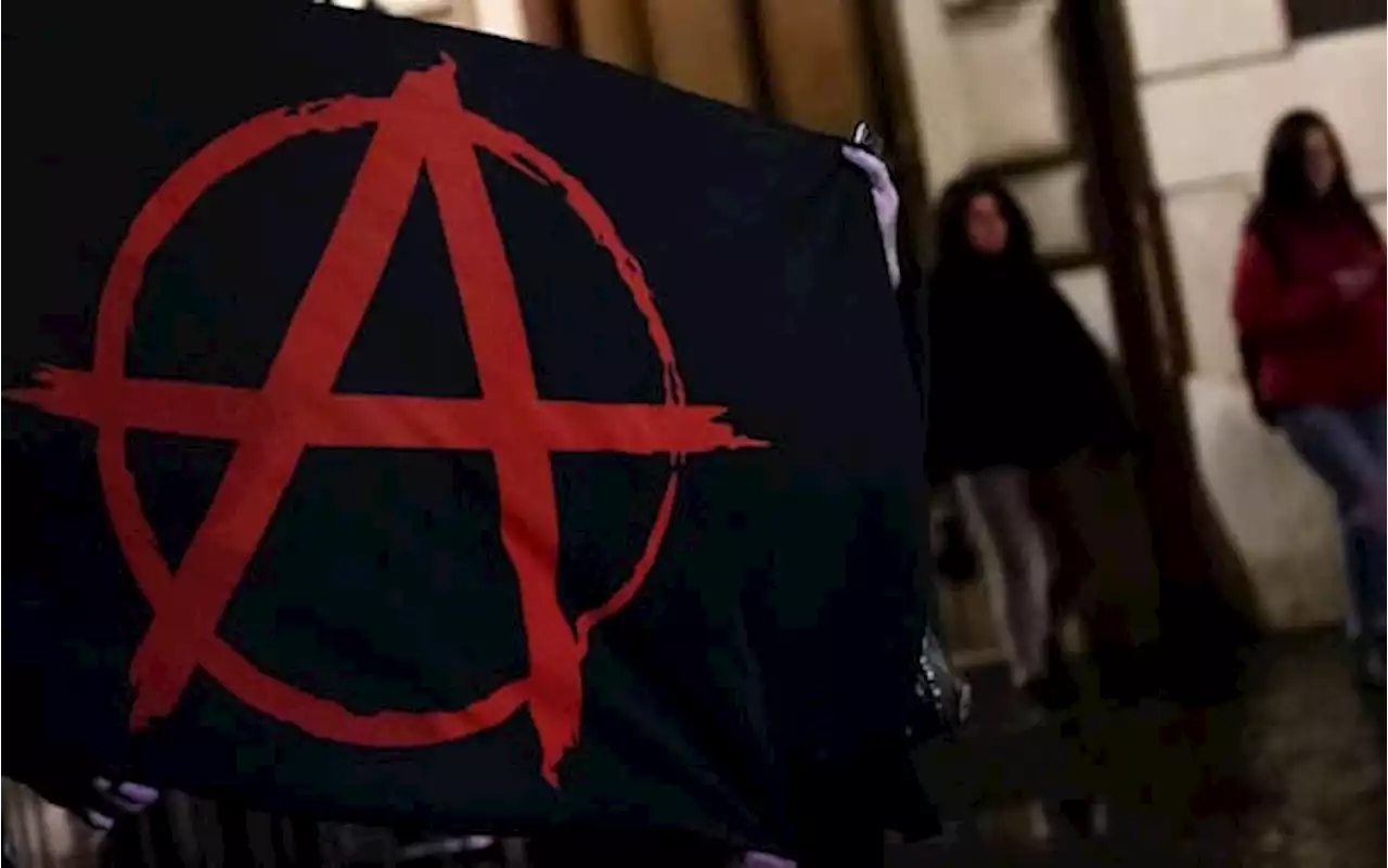 Venezia, corteo anarchico in campo S. Margherita: 700 agenti schierati