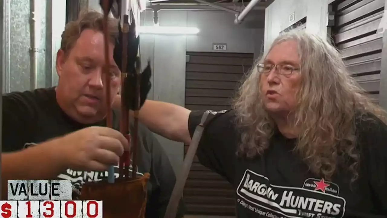 'Storage Wars' Gunter Nezhoda, Son Rene Inspect Unit One Last Time In New Clip