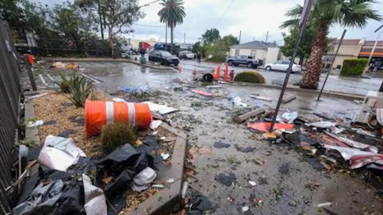 Dozens killed by tornado, storms in Mississippi