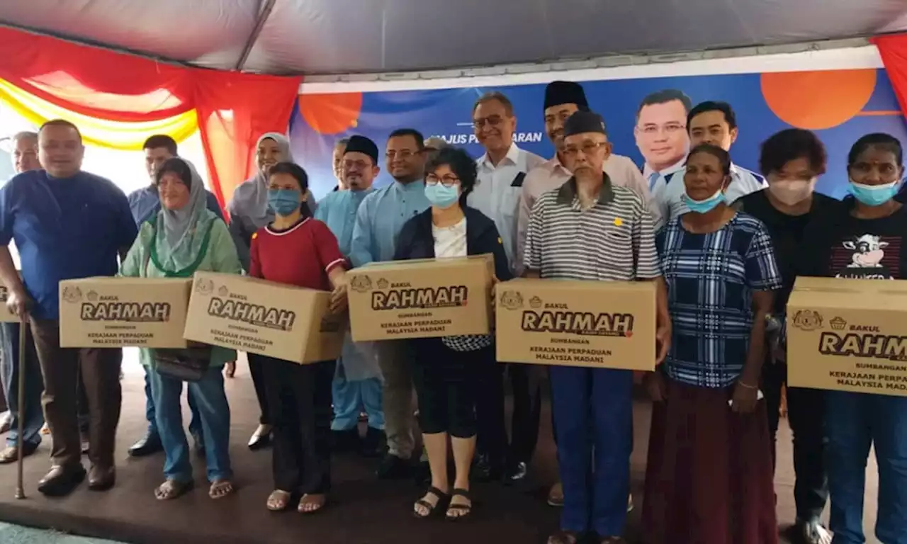 Selangor agih 11,000 Bakul Rahmah bantu miskin tegar