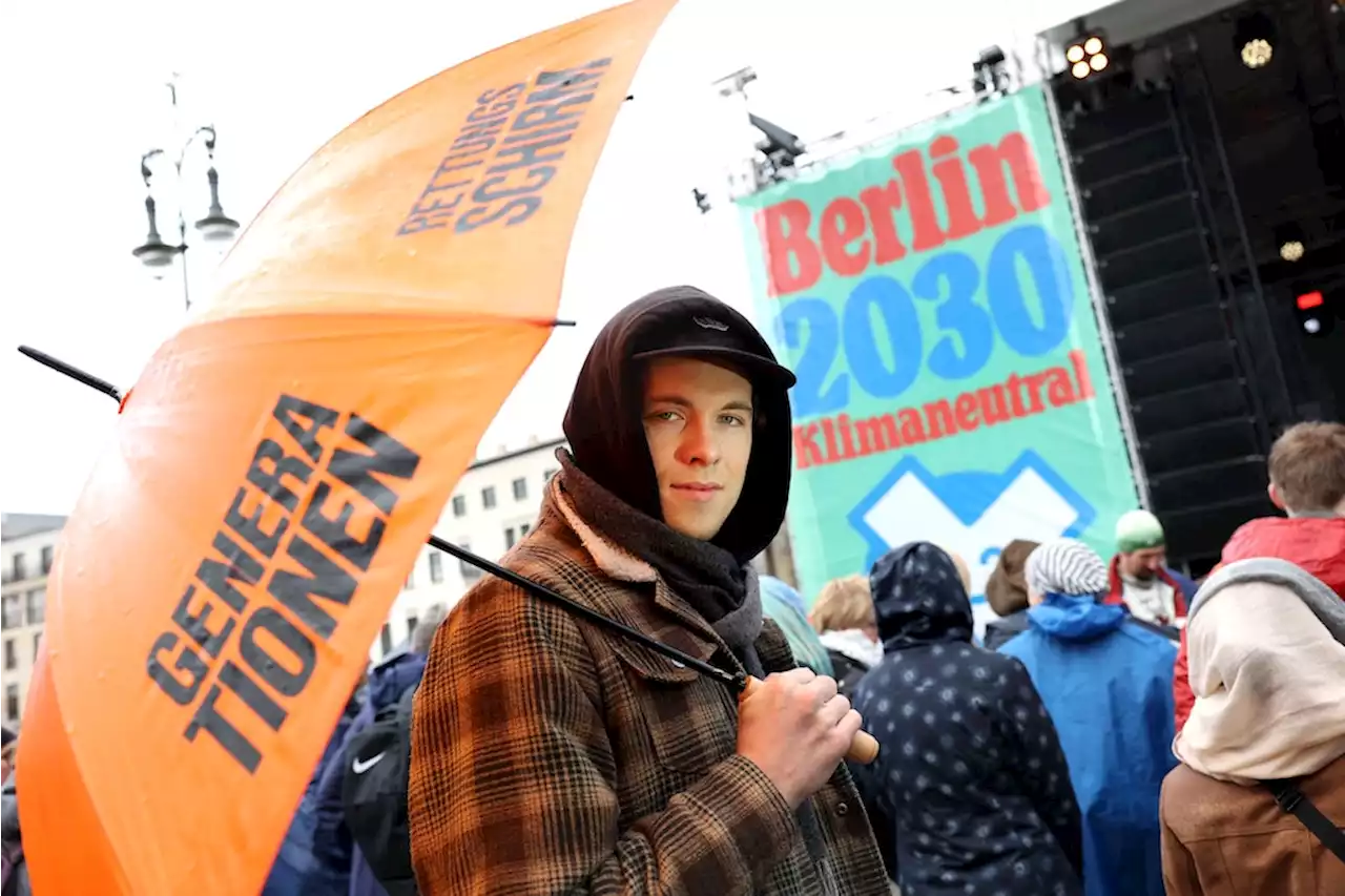 Volksentscheid-Klimakonzert: Laut Polizei kommen nur 1500 Menschen statt, wie erhofft, 35.000