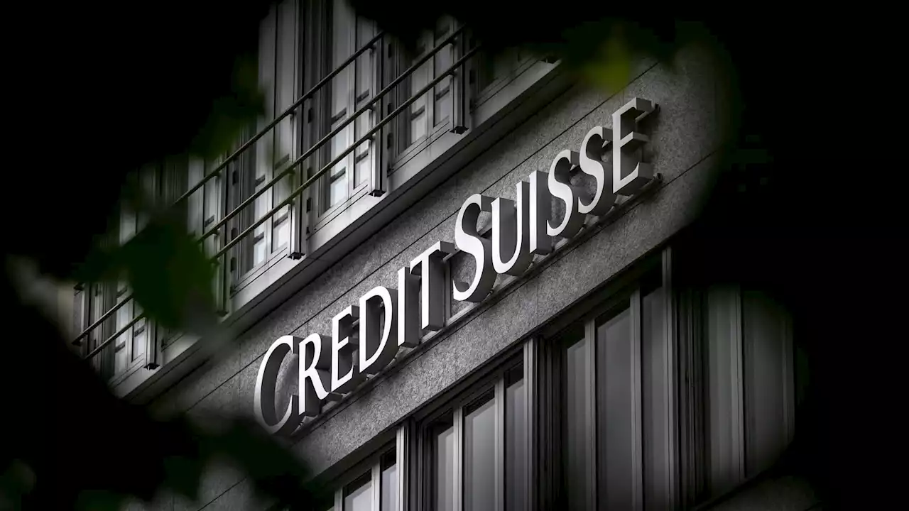 Credit Suisse: le régulateur suisse étudie comment la direction peut rendre des comptes