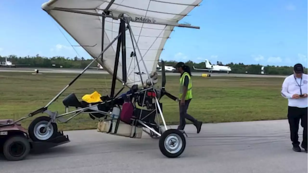 2 Cuban migrants fly into Florida on hang glider | CBC News