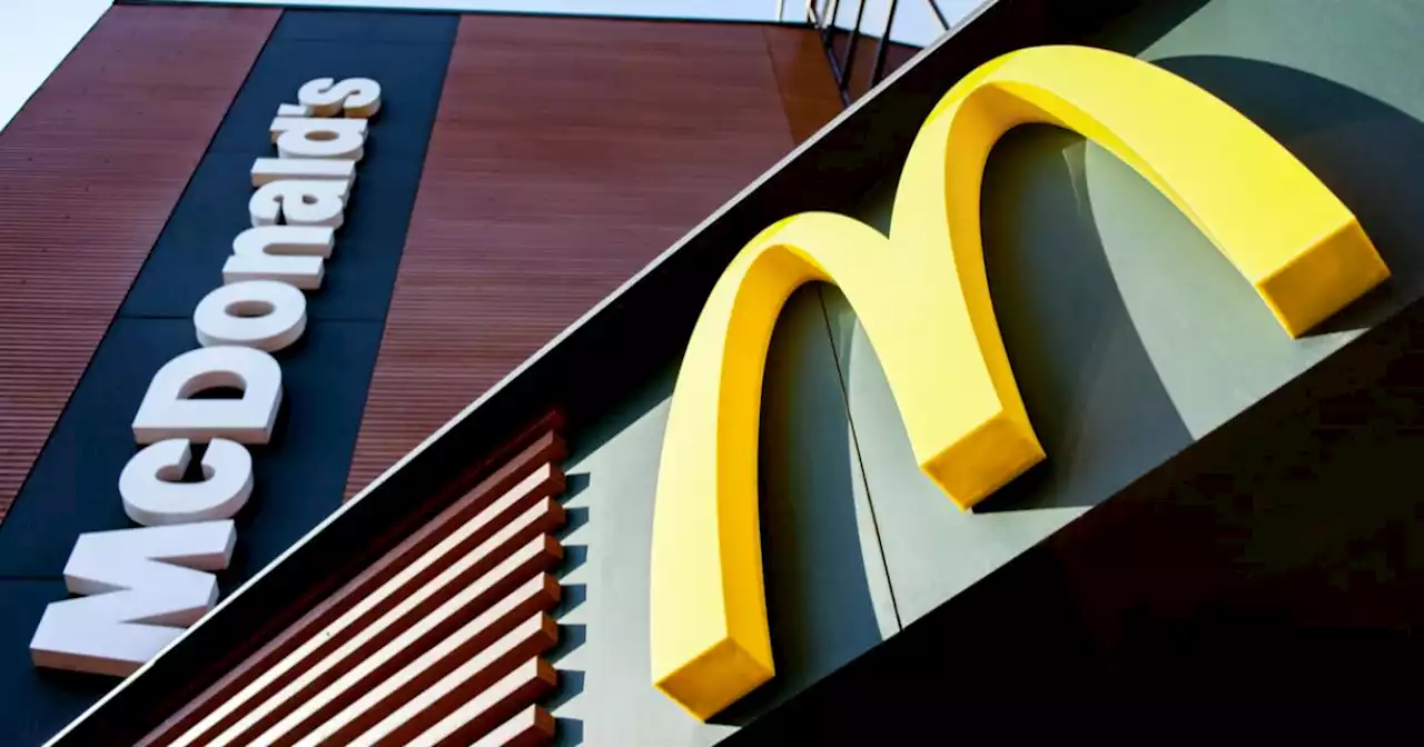 McDonald's-ansat med bøn til forældre: Stop det nu