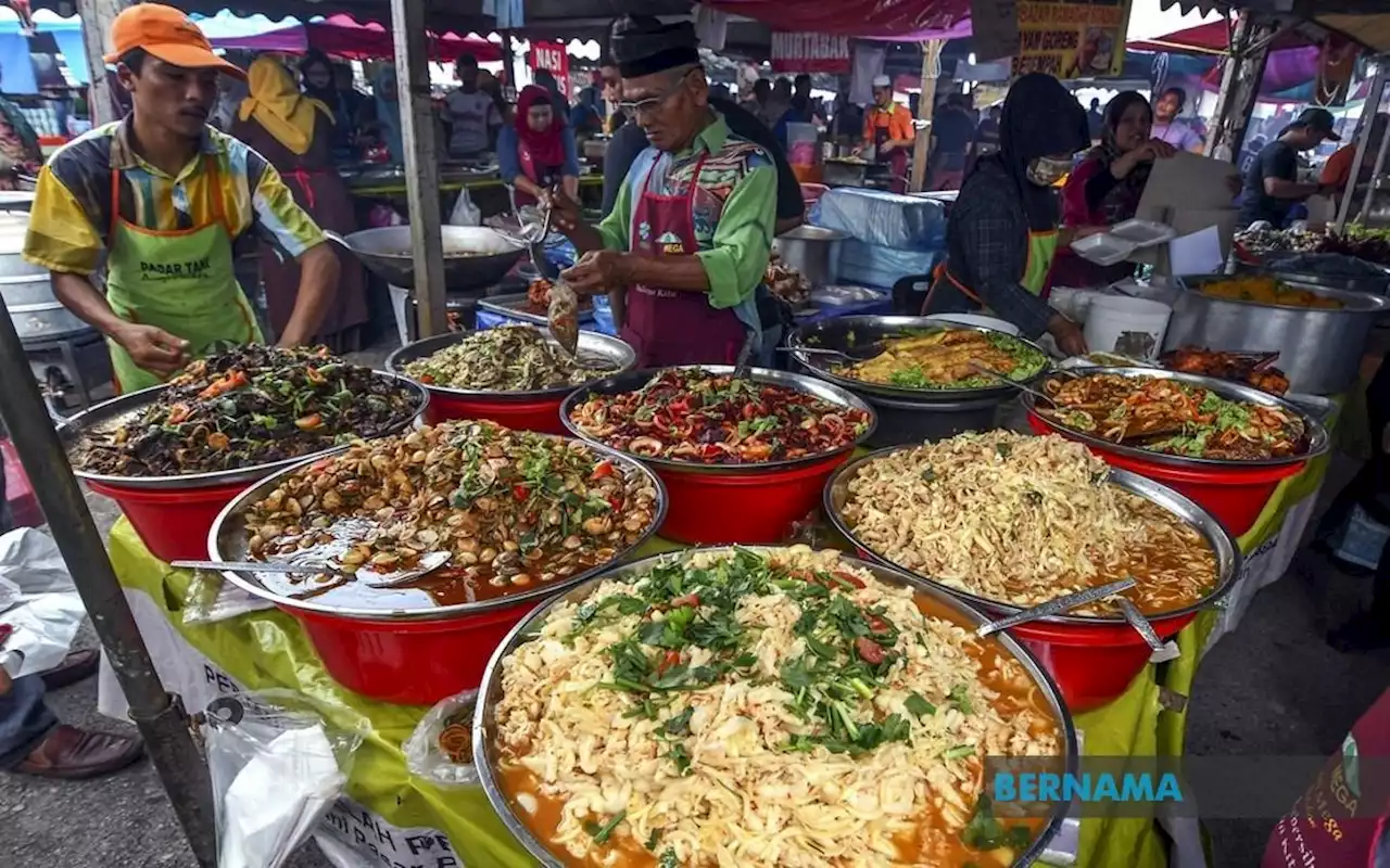 Fama opens three Ramadan bazaars in Sabah