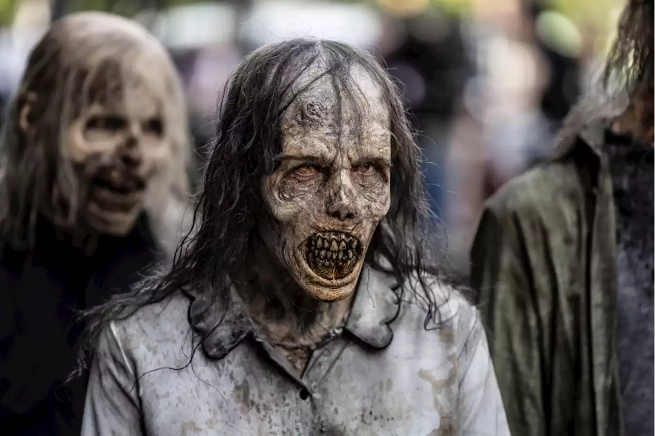 Zombies Are Falling From The Sky As AMC Sets ‘The Walking Dead: Dead City’ Premiere – Watch