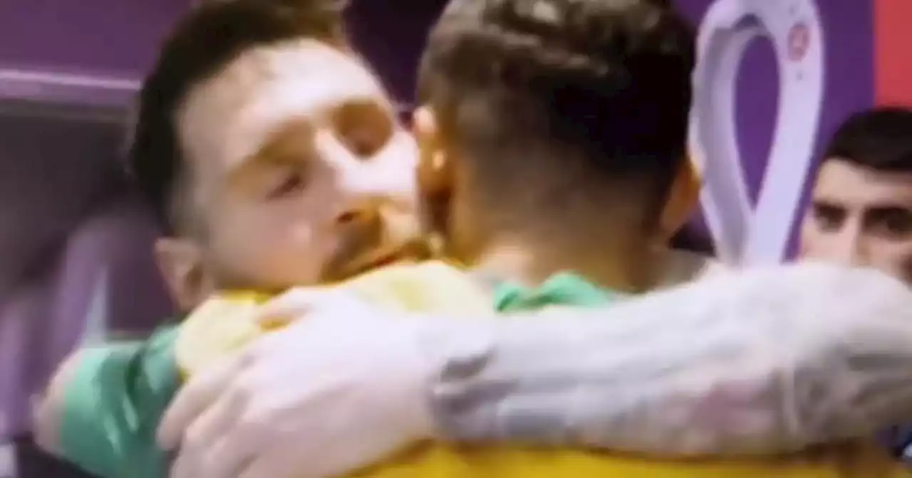 Video: así cambió Messi la camiseta con Guardado, la del affaire con Canelo