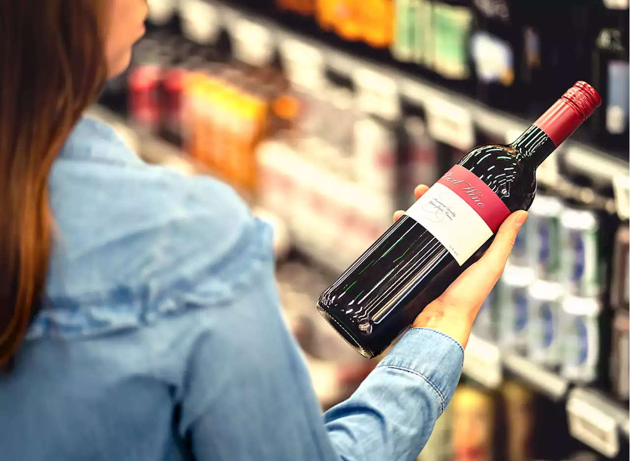 7 Grocery Chains With the Best Beer & Wine Selection