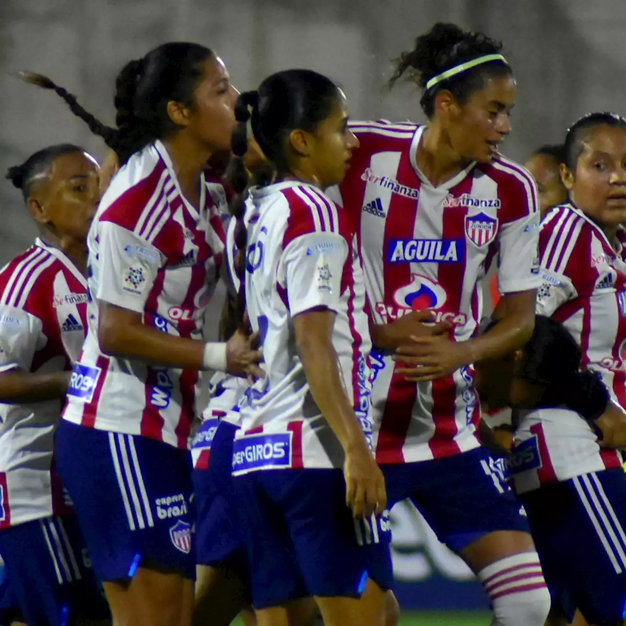 Las Tiburonas regresan al triunfo con goleada al Pereira