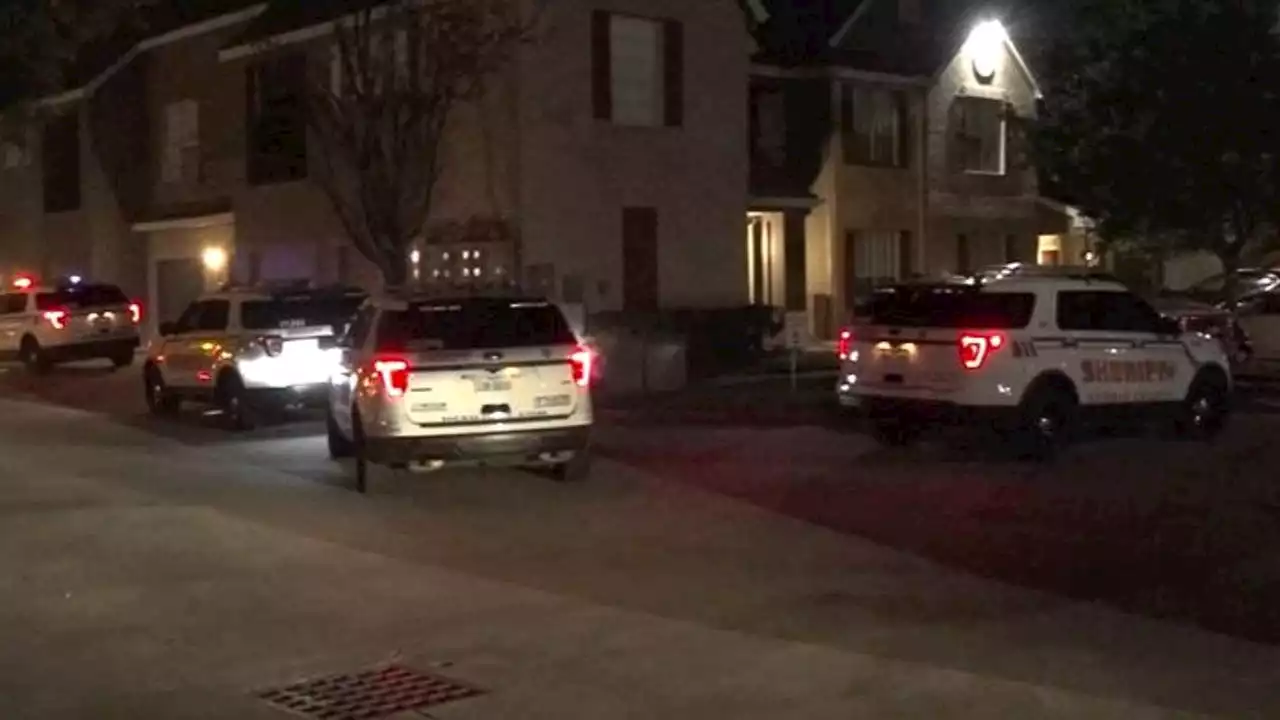 ON THE RUN: Man shot during possible invasion in north Harris County, shooters at large