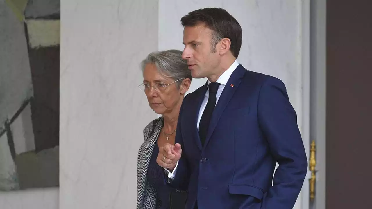 Emmanuel Macron cherche une porte de sortie sans se renier