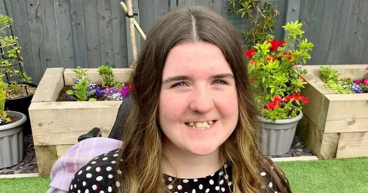 Girl's awe-inspiring Asda kids clothes range despite being deaf and blind