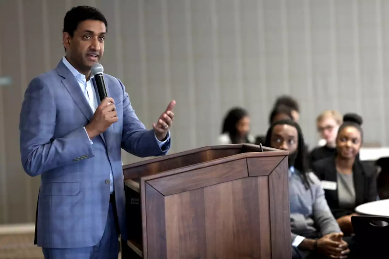 Silicon Valley Rep. Ro Khanna opts against Senate run; endorses East Bay Rep. Barbara Lee